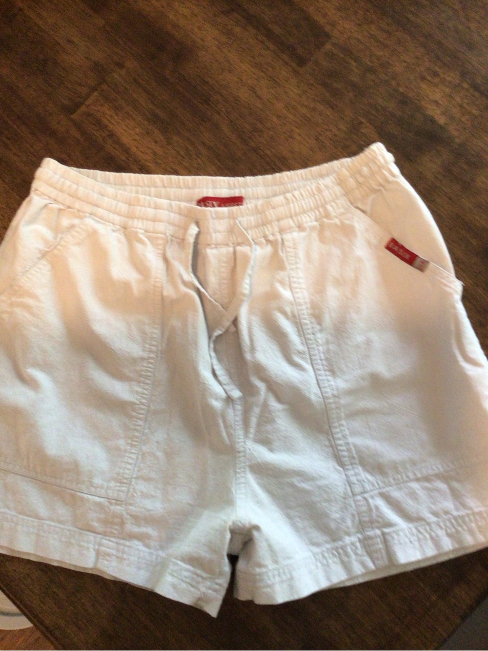 Basis Lifestyle 100% Cotton Women’s Beige Shorts